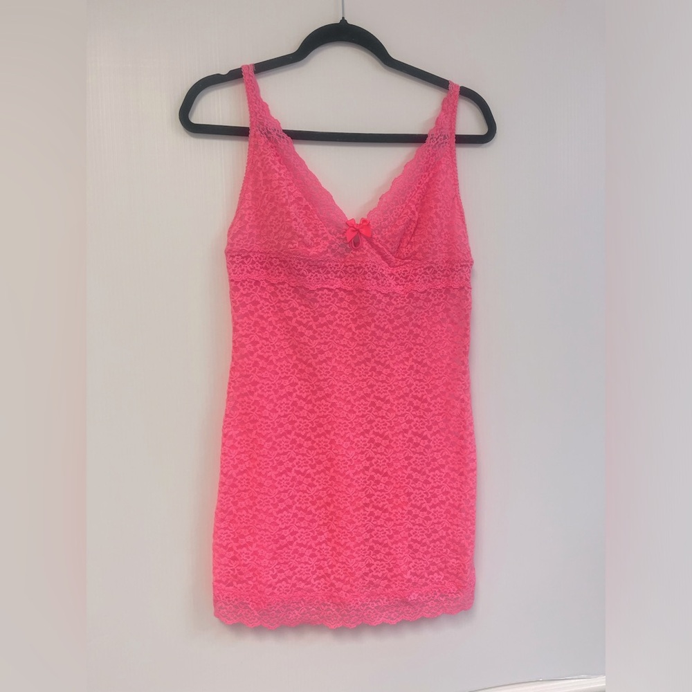 VICTORIA'S SECRET SEXY LITTLE THINGS VINTAGE‎ Allover Pink Lace Gown Slip_Large